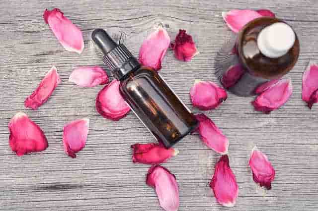 Essential Oils and Mood Enhancement